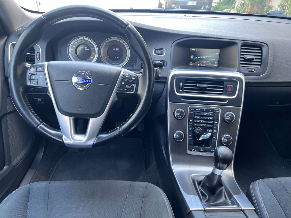 Volvo V60 D2 1.6 Business (10)