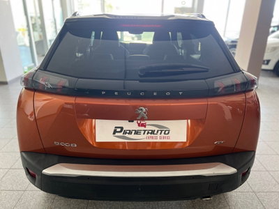 Peugeot 2008 BlueHDi 130 S&S EAT8 GT Pack (6)
