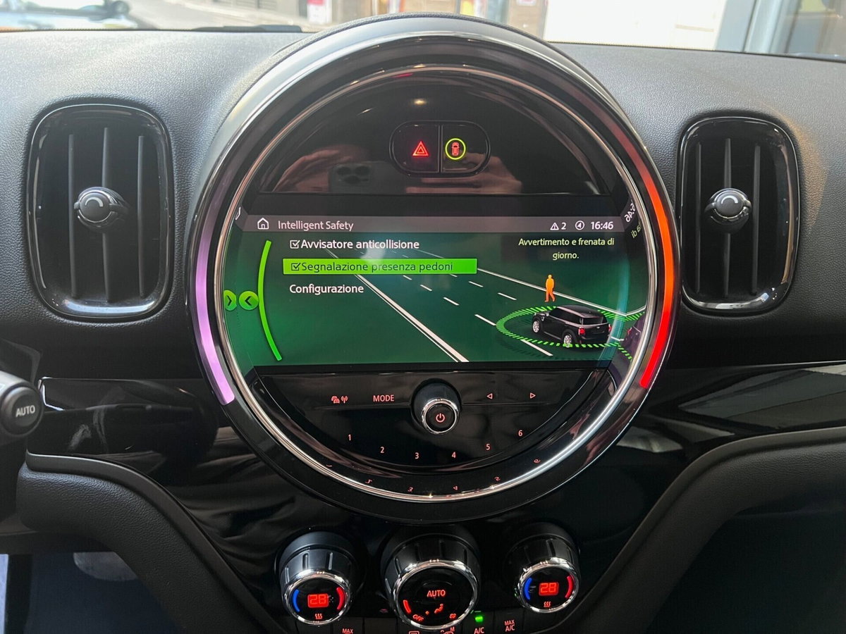 MINI Mini Countryman 2.0 Cooper D Business Countryman Automatica (17)