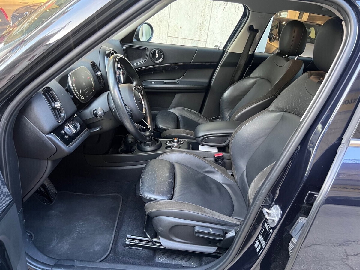 MINI Mini Countryman 2.0 Cooper D Business Countryman Automatica (8)