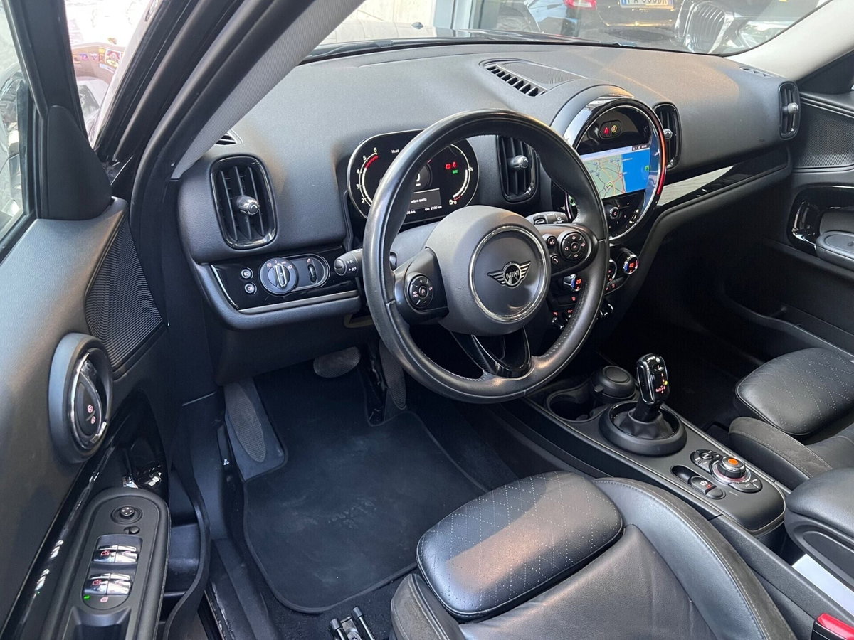 MINI Mini Countryman 2.0 Cooper D Business Countryman Automatica (9)