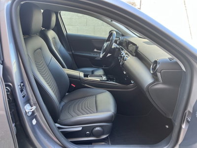 Mercedes-Benz Classe A 180 d Automatic Sport (12)