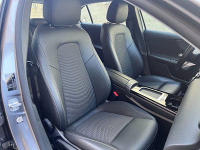 Mercedes-Benz Classe A 180 d Automatic Sport (13)