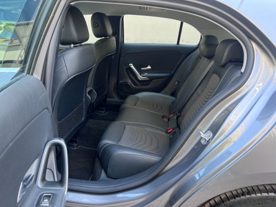 Mercedes-Benz Classe A 180 d Automatic Sport (14)