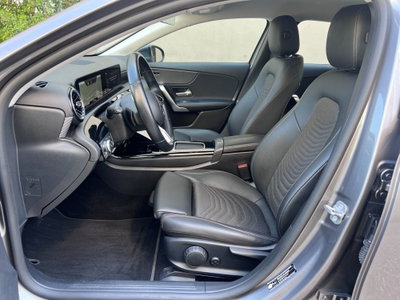 Mercedes-Benz Classe A 180 d Automatic Sport (8)