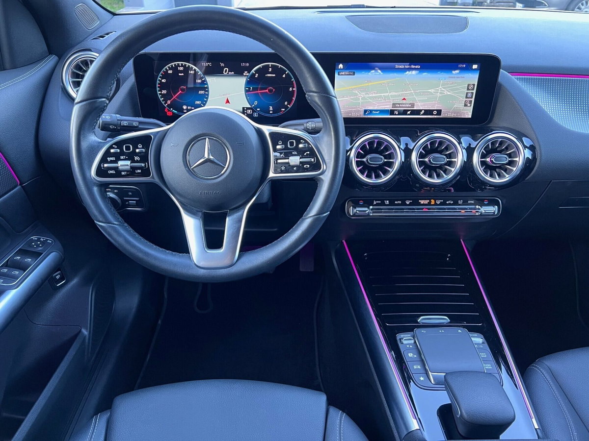Mercedes-Benz GLA SUV 180 d Automatic Sport Plus (10)