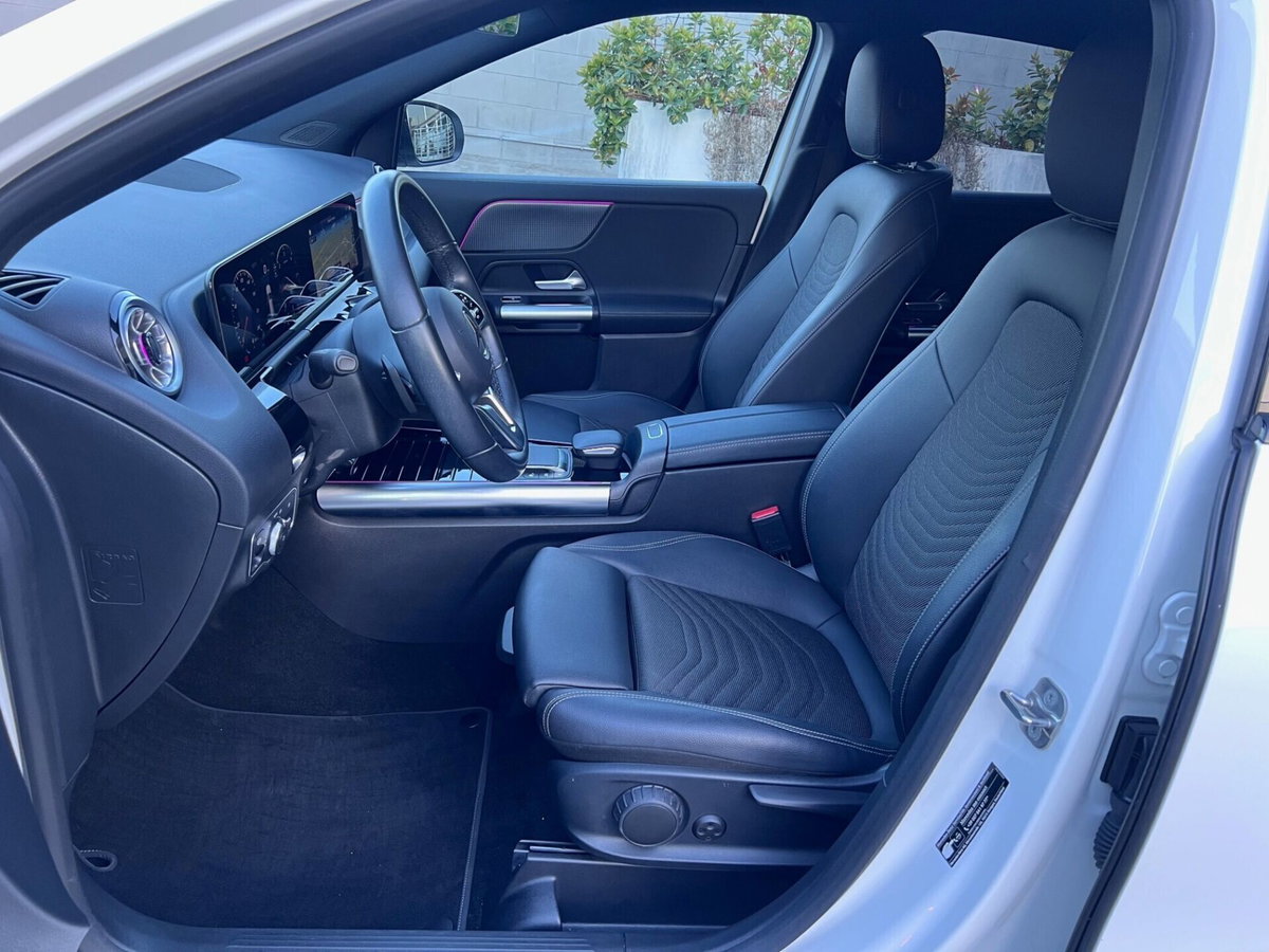 Mercedes-Benz GLA SUV 180 d Automatic Sport Plus (8)