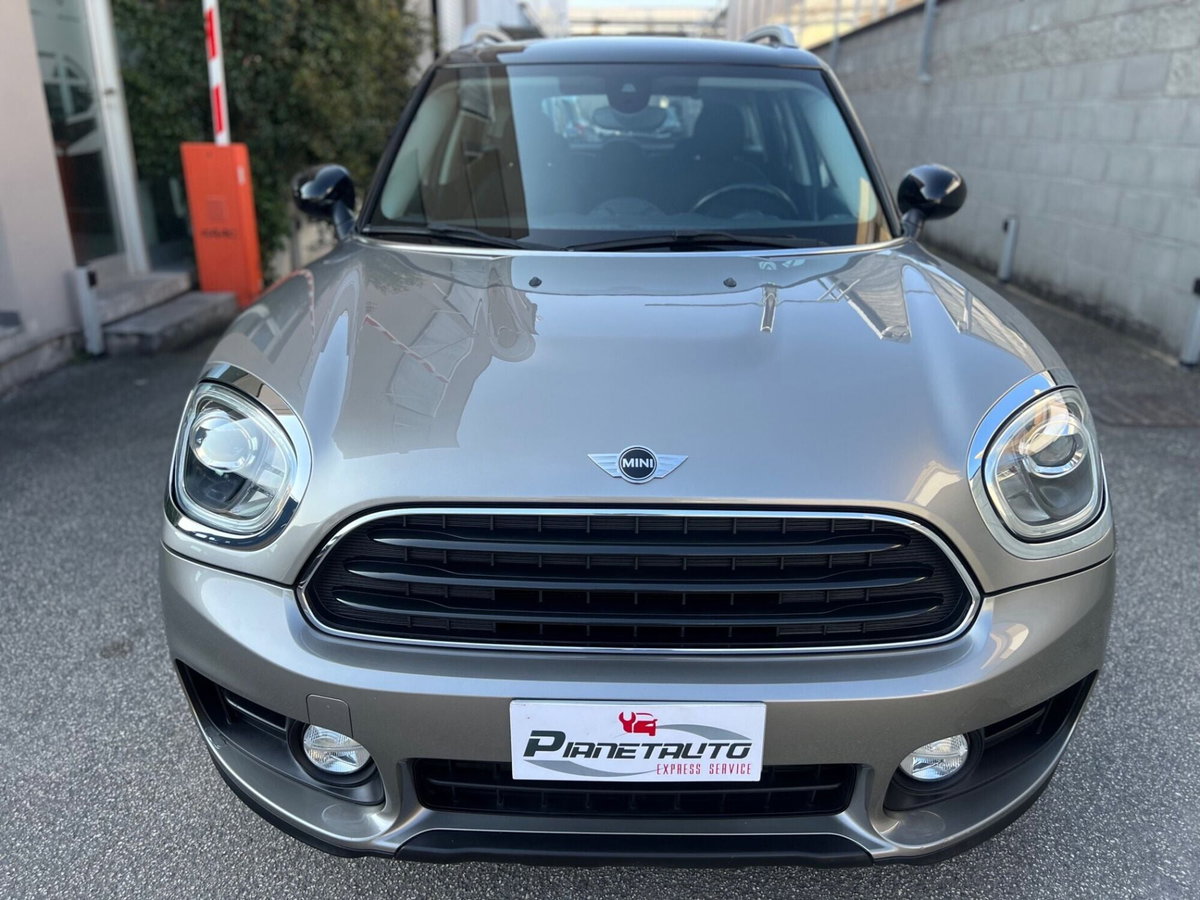 MINI Mini Countryman 1.5 One D Business Countryman (2)