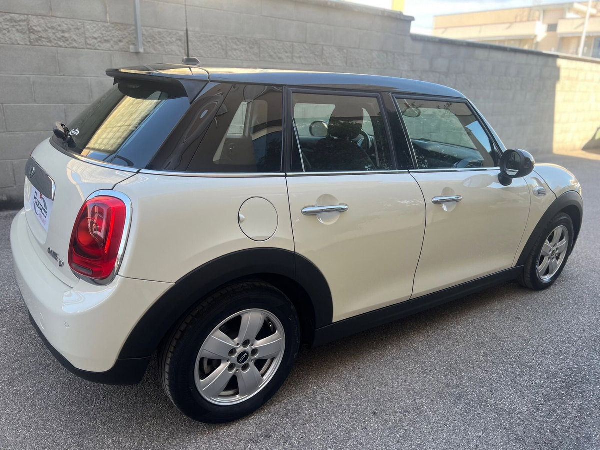 MINI Mini 1.5 One D Business (7)