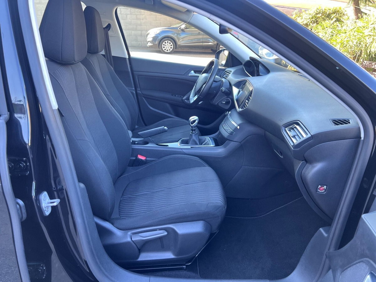Peugeot 308 BlueHDi 120 S&S Business (12)