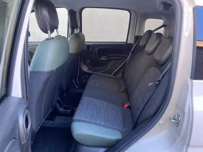Fiat Panda 1.3 MJT 95 CV S&S 4x4 (14)