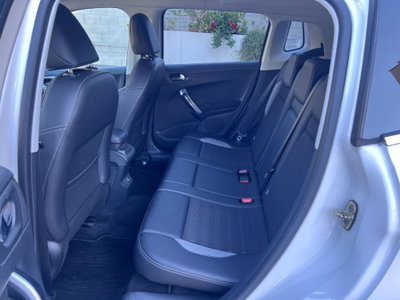 Peugeot 2008 e-HDi 115 CV Stop&Start Allure (14)