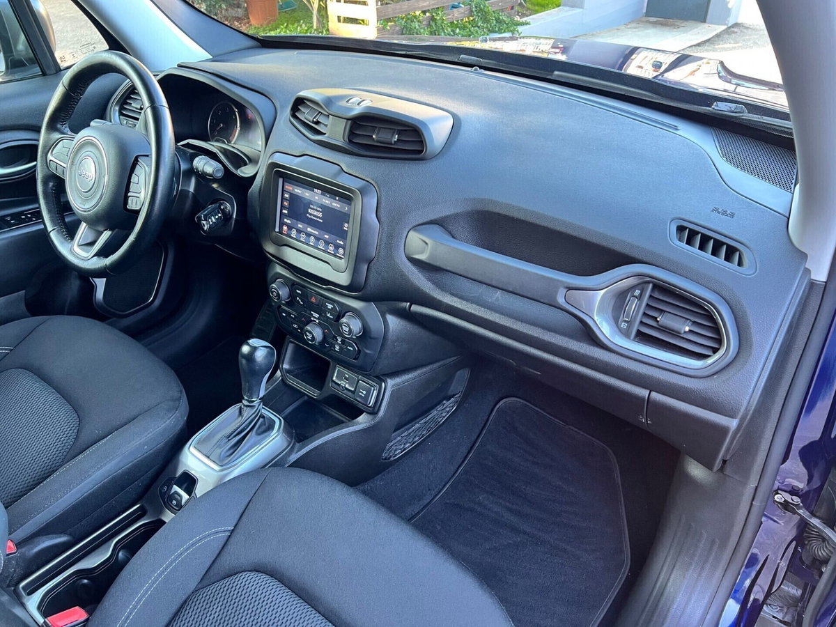 Jeep Renegade 1.6 Mjt DDCT 120 CV Limited (11)