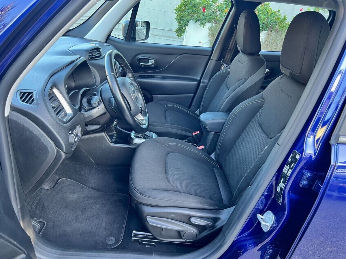 Jeep Renegade 1.6 Mjt DDCT 120 CV Limited (8)