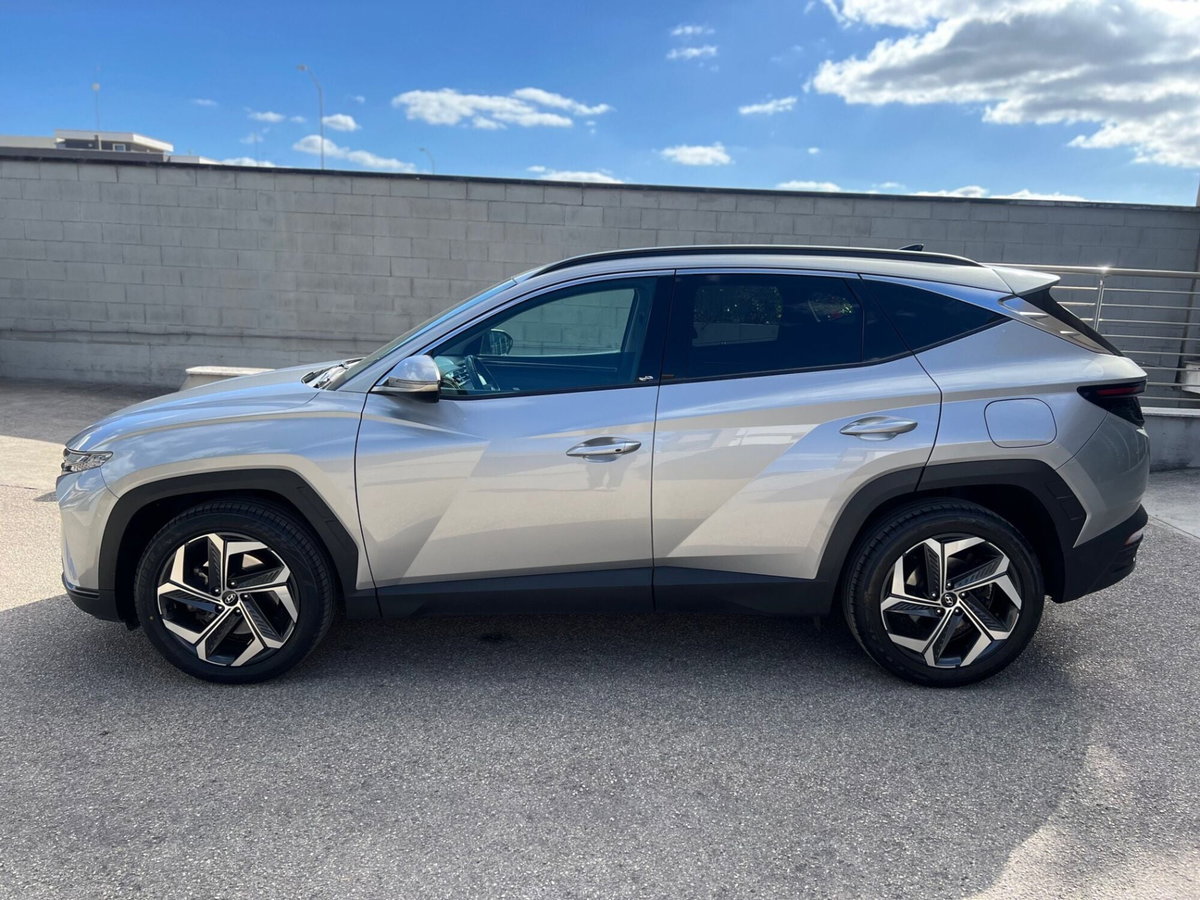 Hyundai Tucson 1.6 hev Exellence 4wd 239cv auto (4)
