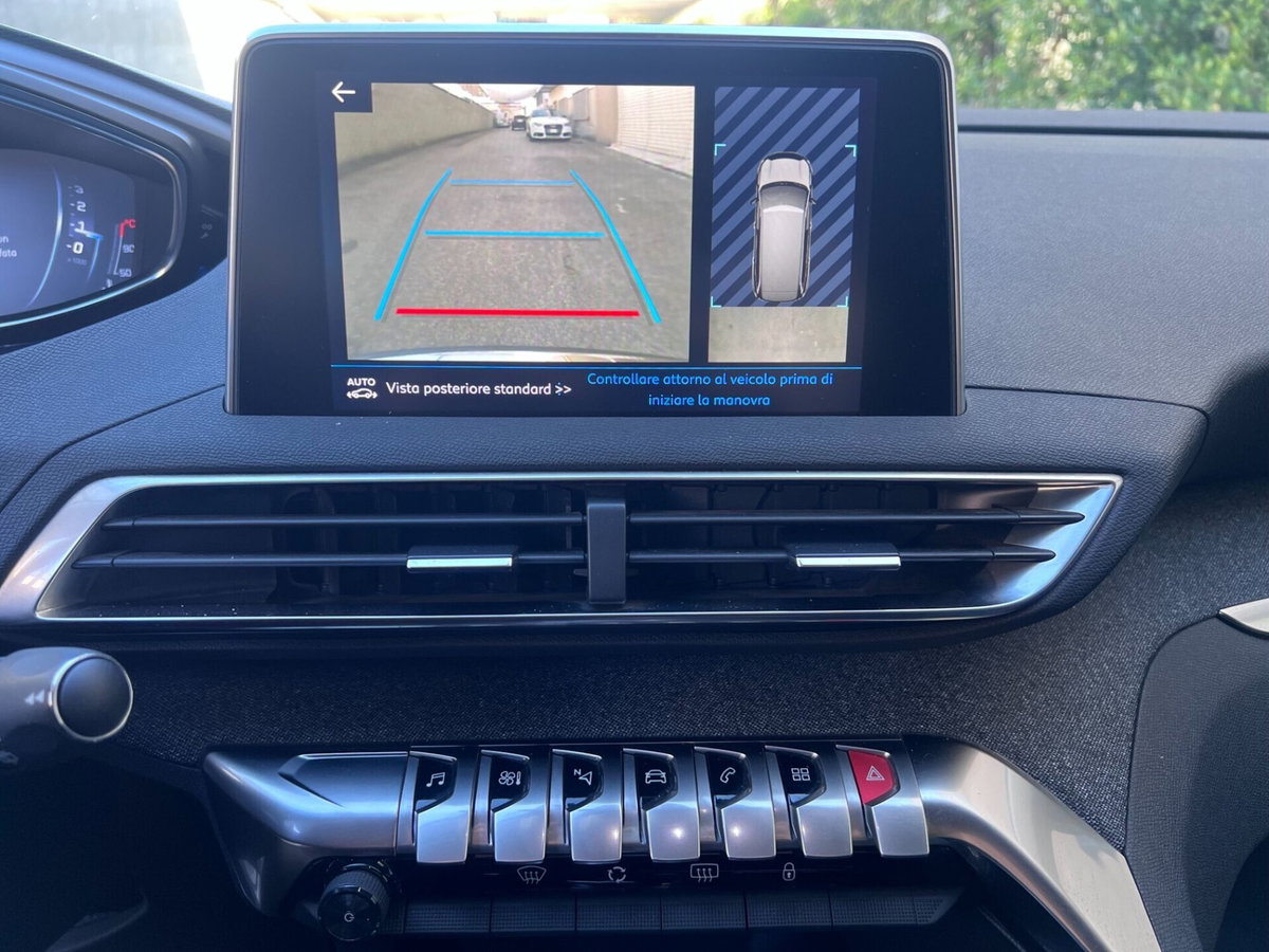 Peugeot 5008 BlueHDi 130 S&S EAT8 Allure (16)