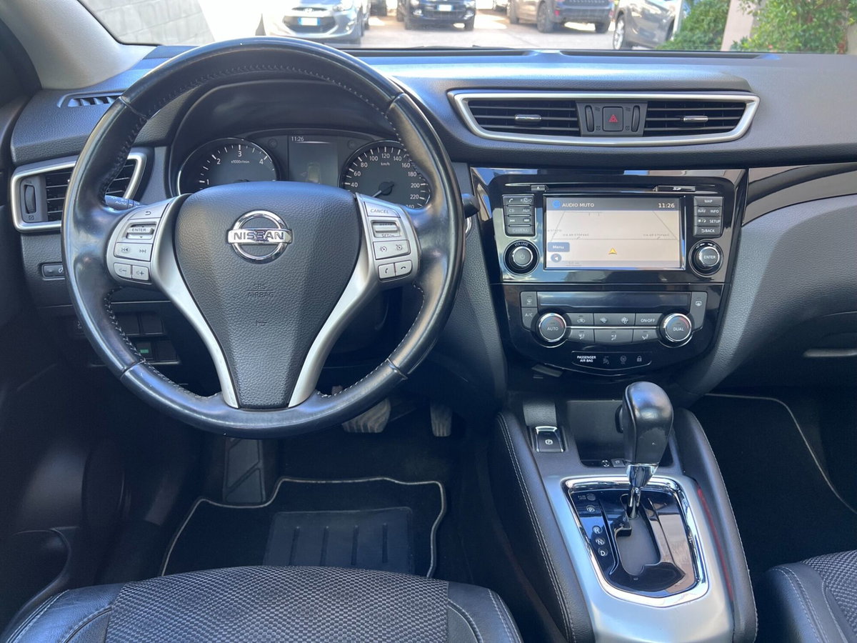 Nissan Qashqai 1.6 dCi 2WD Tekna (10)