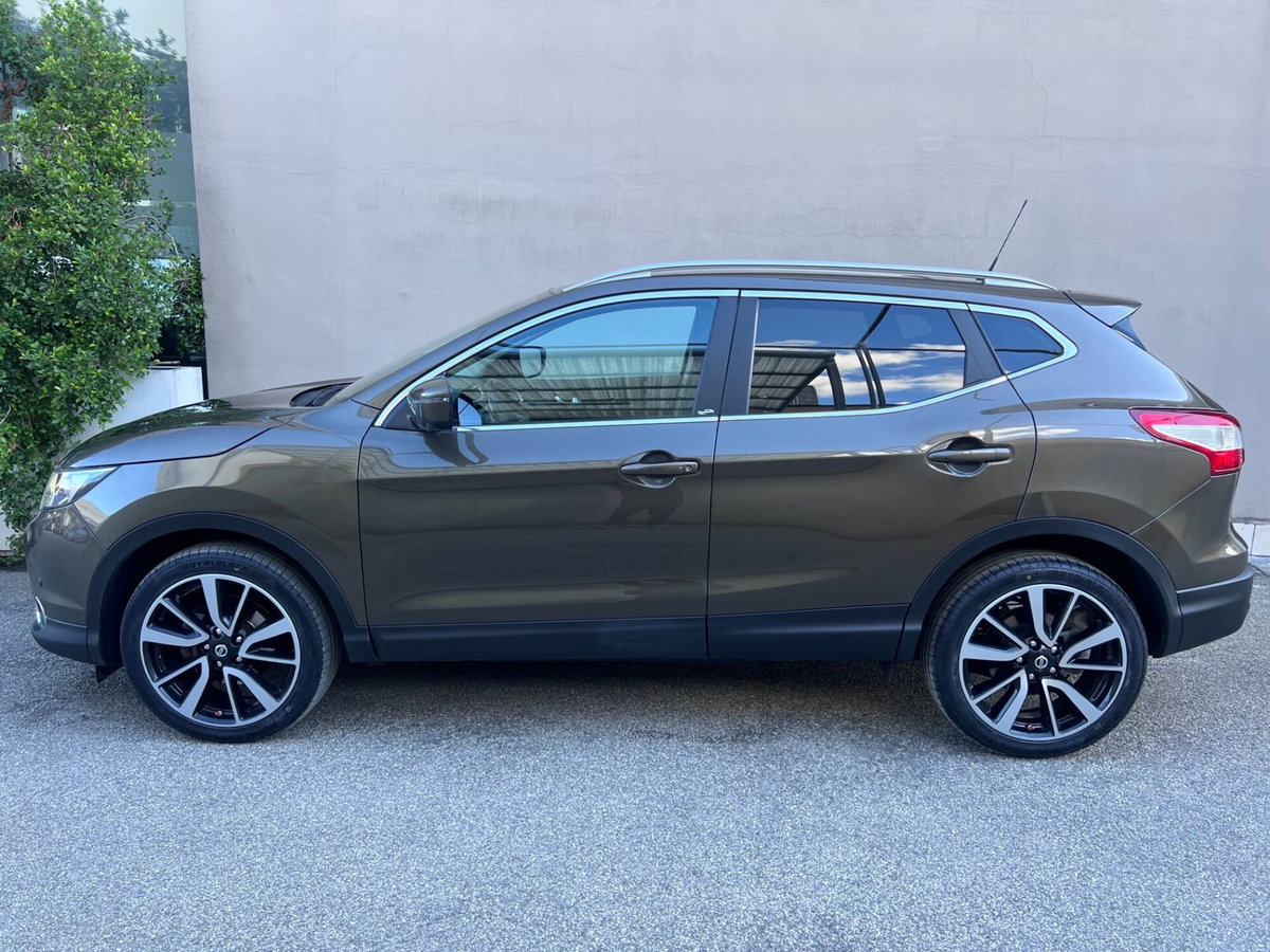 Nissan Qashqai 1.6 dCi 2WD Tekna (4)