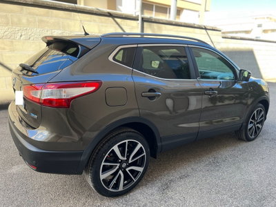 Nissan Qashqai 1.6 dCi 2WD Tekna (7)