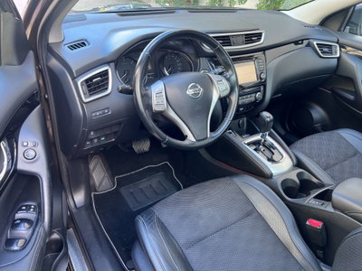 Nissan Qashqai 1.6 dCi 2WD Tekna (9)