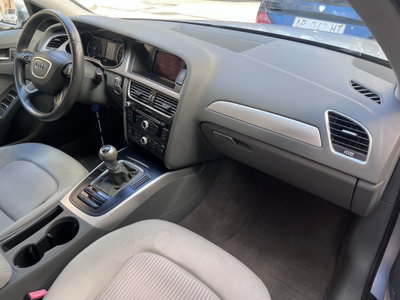 Audi A4 Avant 2.0 TDI 177CV Ambiente (11)