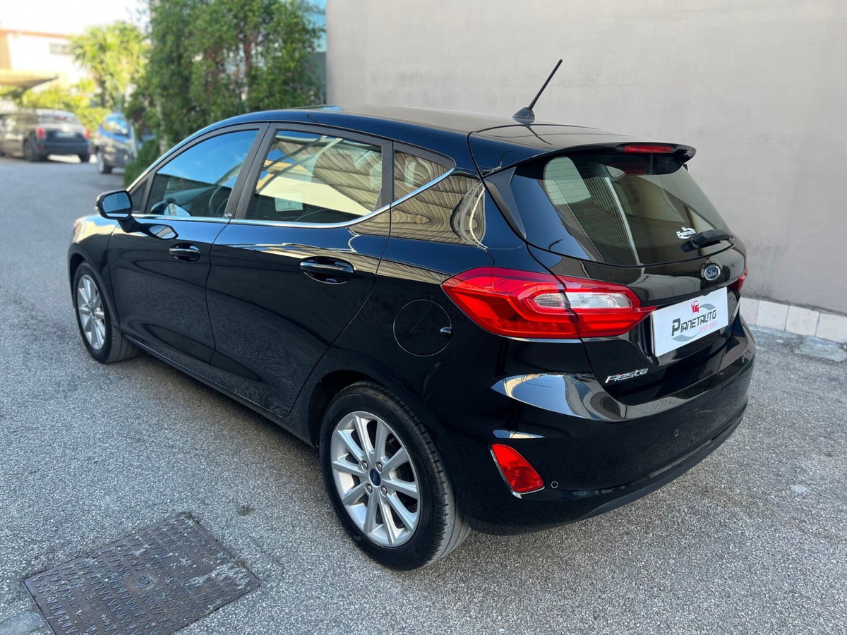Ford Fiesta 1.5 TDCi 5 porte Titanium (5)