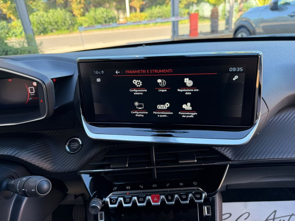 Peugeot 2008 BlueHDi 110 S&S Allure Pack (13)