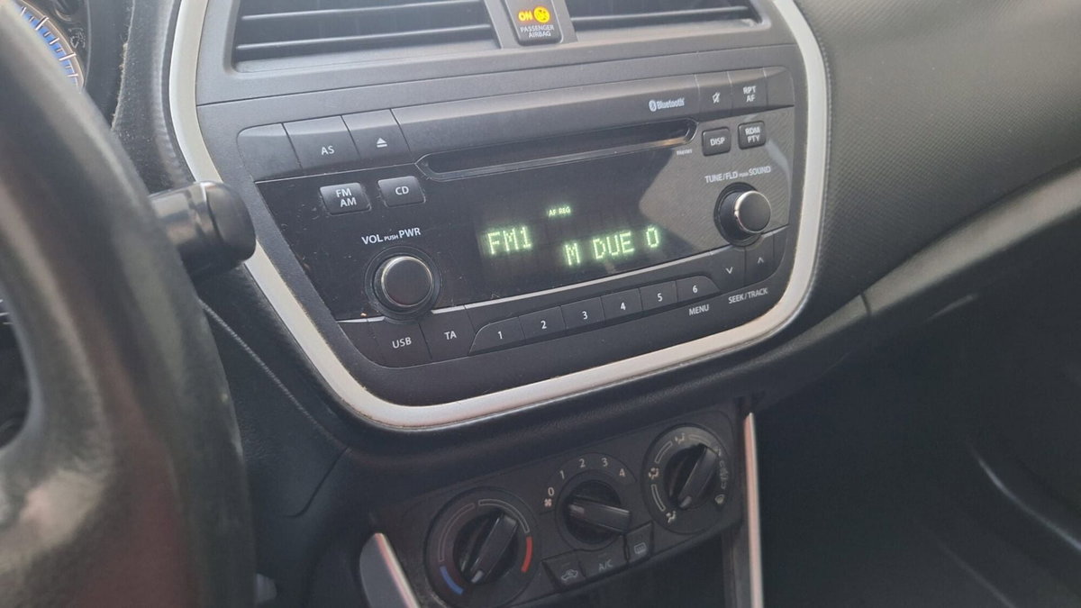 Suzuki S-Cross 1.6 DDiS Style (17)