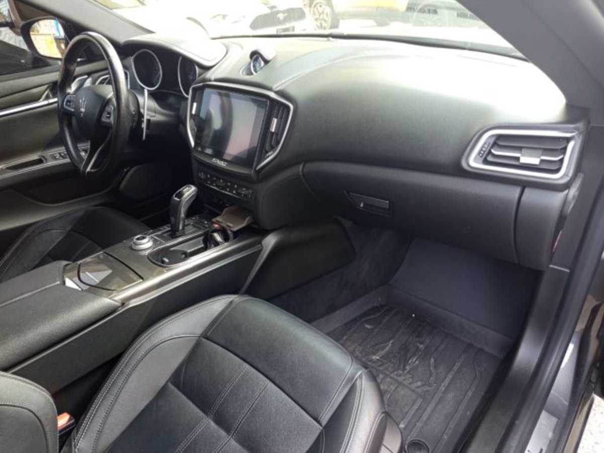 Maserati Ghibli Ghibli V6 Diesel 275 CV Gransport (12)