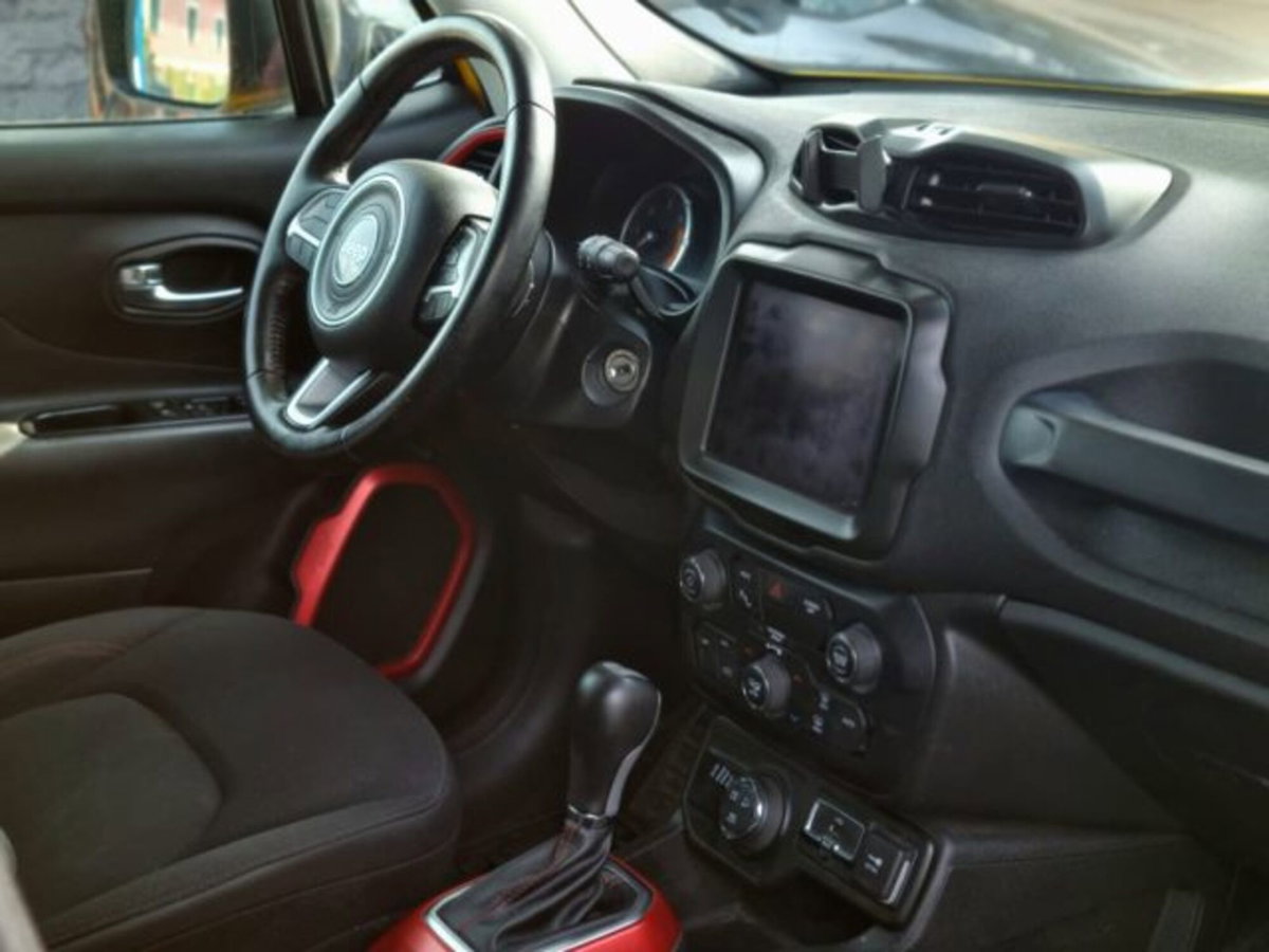 Jeep Renegade 2.0 Mjt 170CV 4WD Active Drive Low Trailhawk (19)