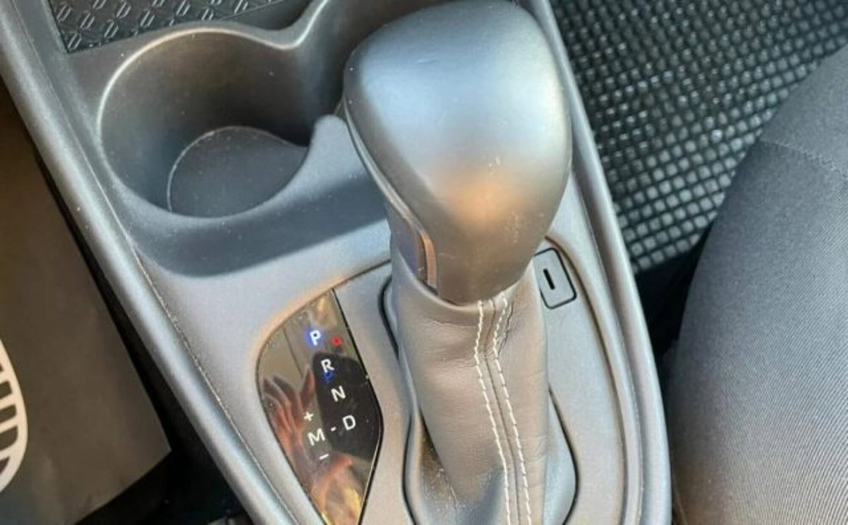 Toyota Aygo X 1.0 VVT-i 72 CV 5p. Undercover S-CVT (10)