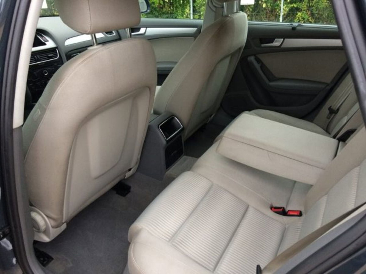 Audi A4 Avant 2.0 TDI 120 CV Ambiente (10)