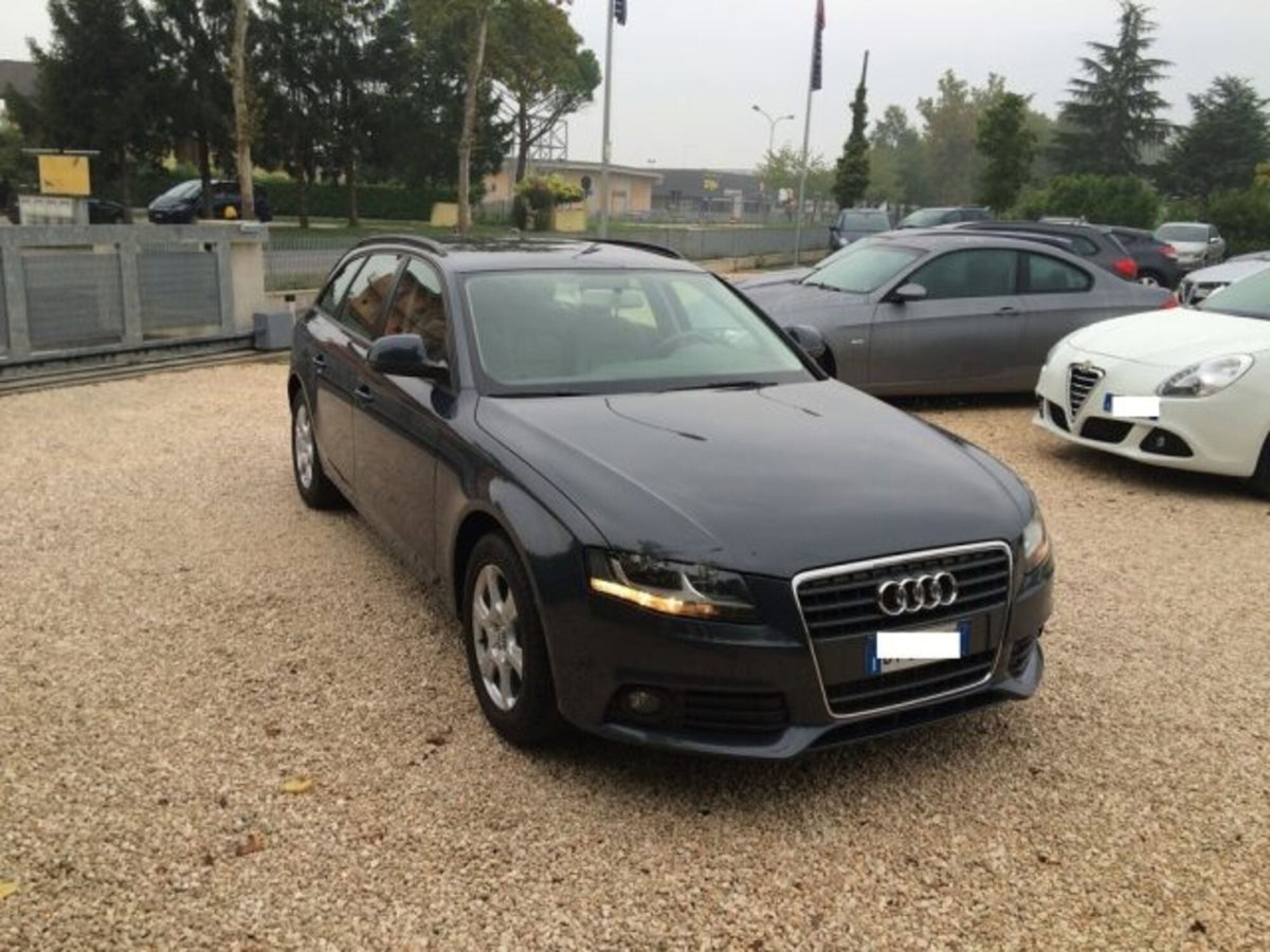 Audi A4 Avant 2.0 TDI 120 CV Ambiente (3)