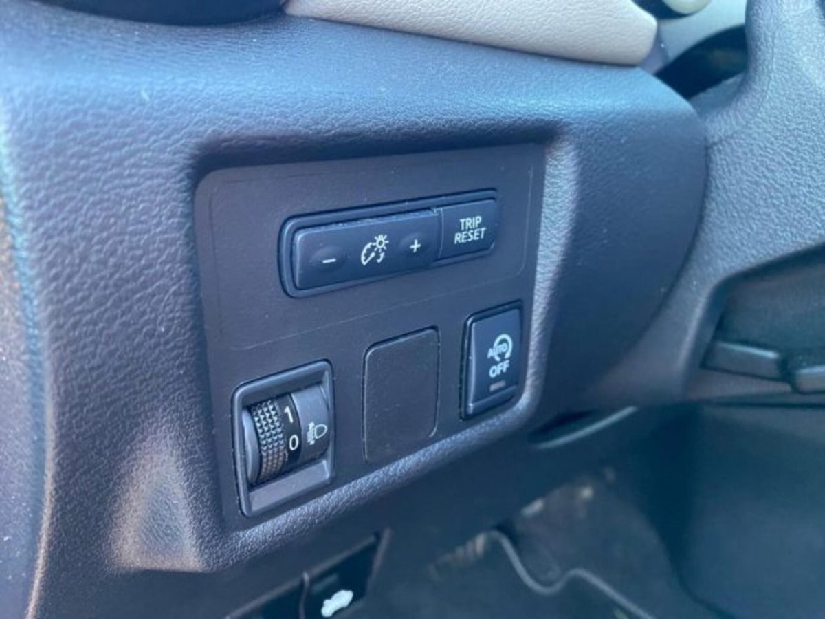 Nissan Micra IG-T 100 Xtronic 5 porte N-Tec (10)