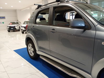 Daihatsu Terios 1.5 4WD SX (9)