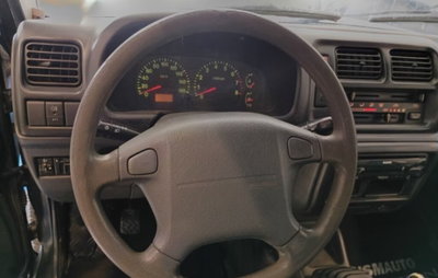 Suzuki Jimny 1.3i 16V cat 4WD JLX (9)