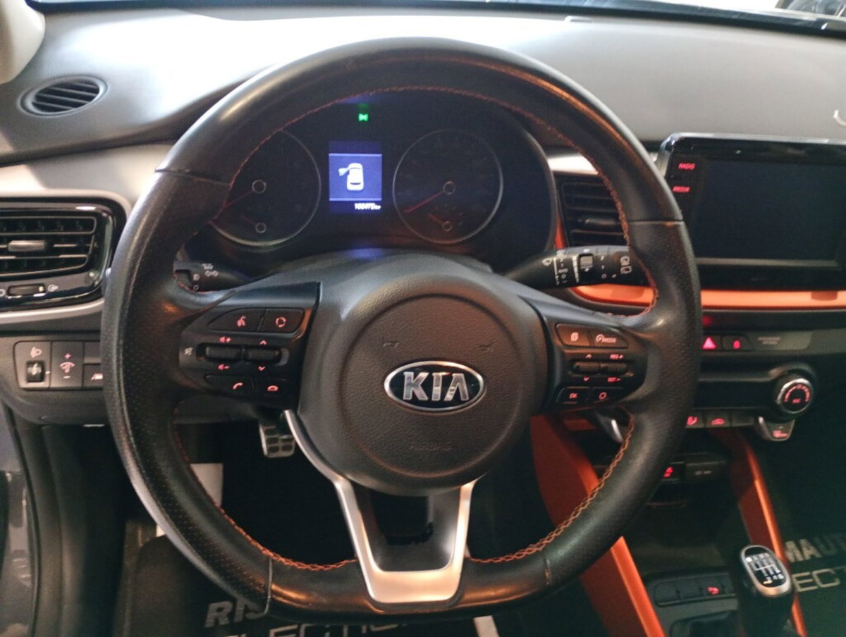 Kia Stonic 1.0 T-GDi 120 CV Energy (12)