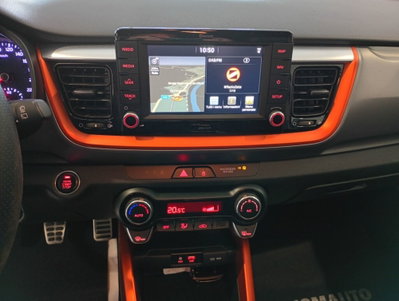 Kia Stonic 1.0 T-GDi 120 CV Energy (13)