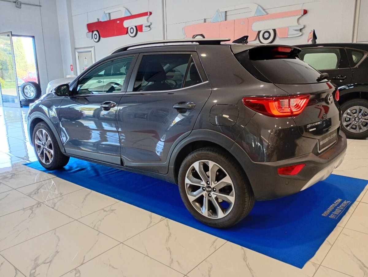Kia Stonic 1.0 T-GDi 120 CV Energy (2)