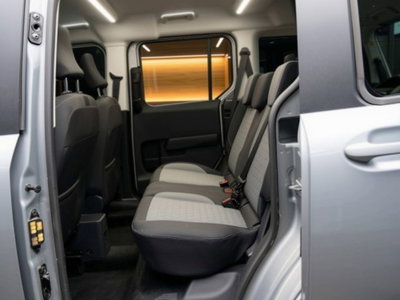 Ford Tourneo Courier 1.0 EcoBoost 100 CV Titanium (7)