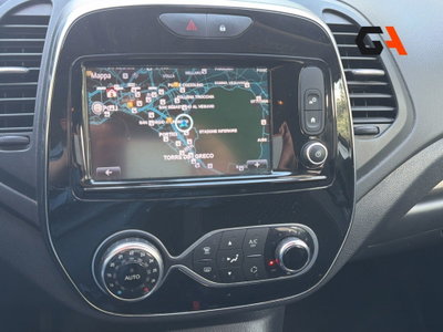 Renault Captur dCi 8V 90 CV EDC Start&Stop Energy Initiale Paris (13)