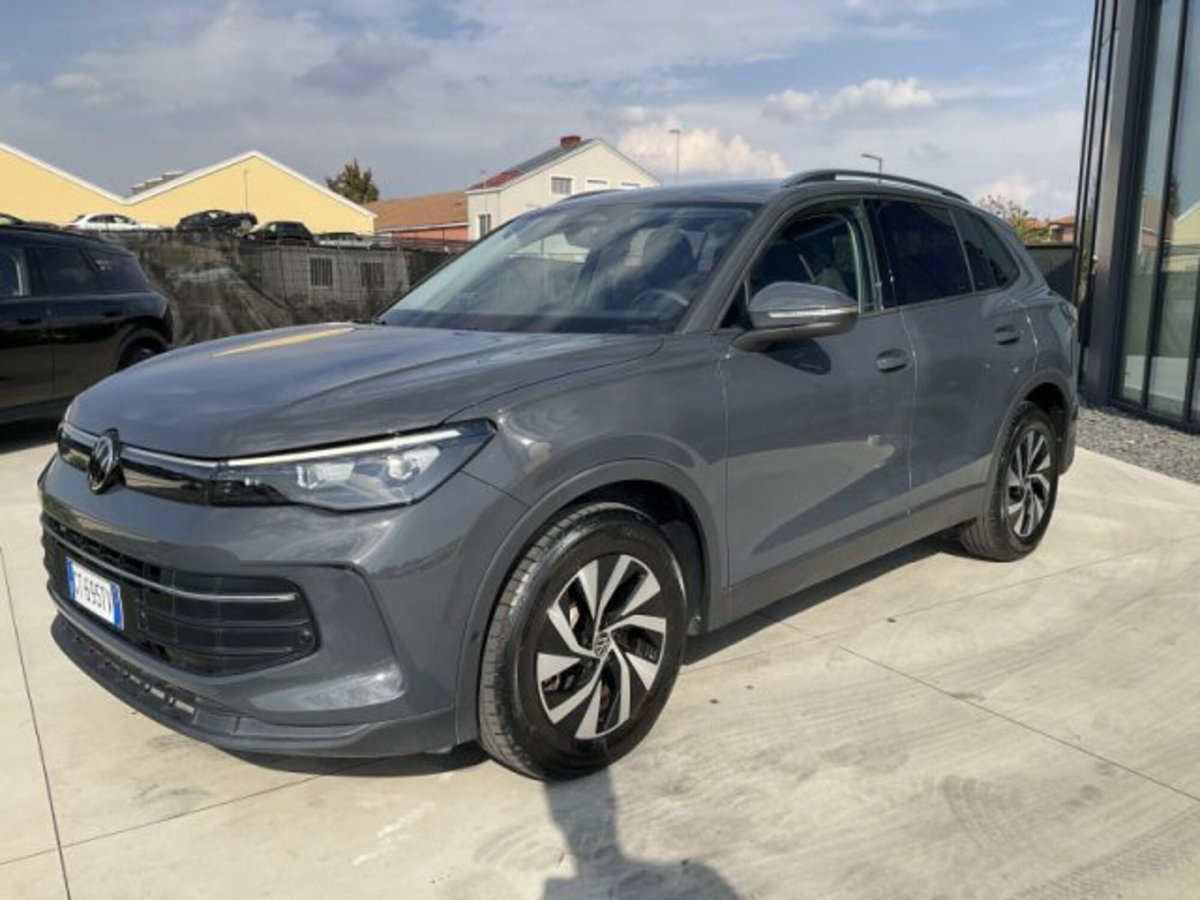 Volkswagen Tiguan 2.0 tdi Edition 20 150cv dsg (3)