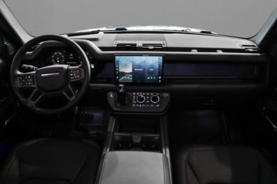 Land Rover Defender 110 3.0D I6 300 CV AWD Auto X-Dynamic HSE (6)