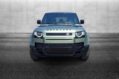 Land Rover Defender 110 3.0D I6 300 CV AWD Auto X-Dynamic SE (3)