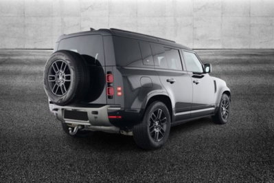 Land Rover Defender 110 3.0d i6 mhev X-Dynamic SE awd 250cv auto (2)