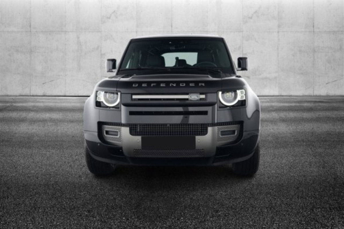 Land Rover Defender 110 3.0d i6 mhev X-Dynamic SE awd 250cv auto (3)
