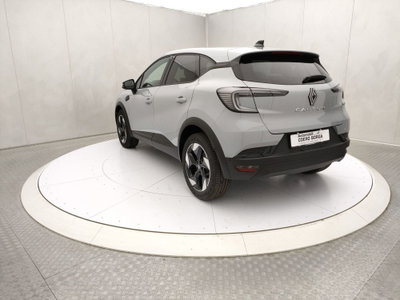 Renault Captur 1.2 eco-g Techno 120cv (6)