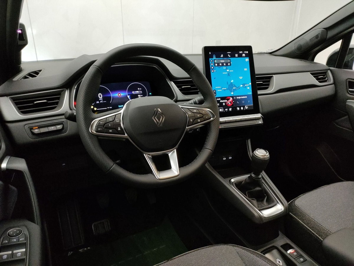 Renault Captur 1.2 eco-g Techno 120cv (8)