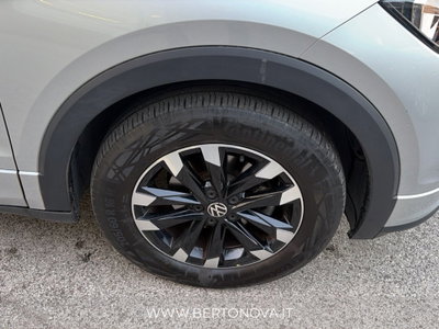 Volkswagen T-Cross 1.0 TSI 110 CV Sport (6)