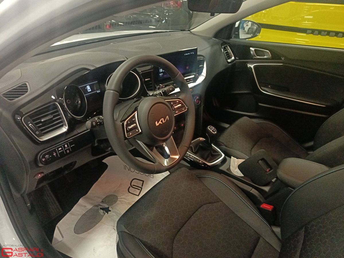 Kia XCeed 1.0 t-gdi Gpl Business (10)